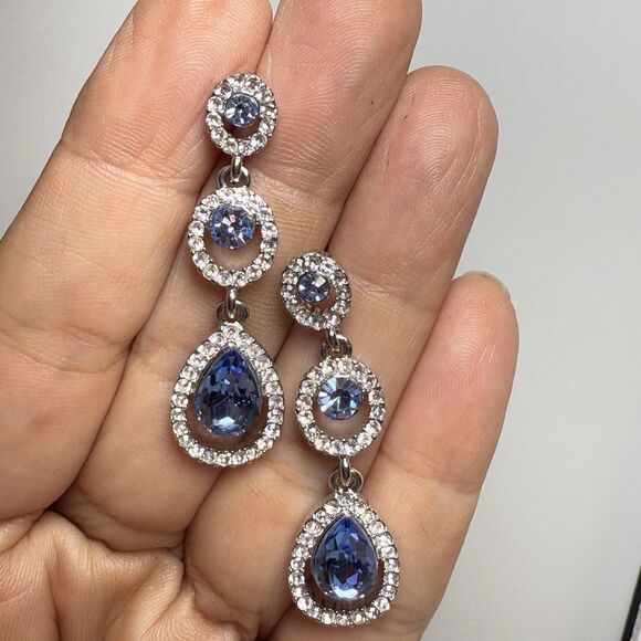 Givenchy Crystal Cut Linear Earrings In Silver & Sapphire New - Picture 7 of 8